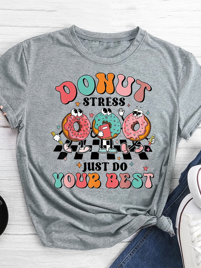 Summer Clothing Trends 2026 - Camiseta con estampado de donuts de