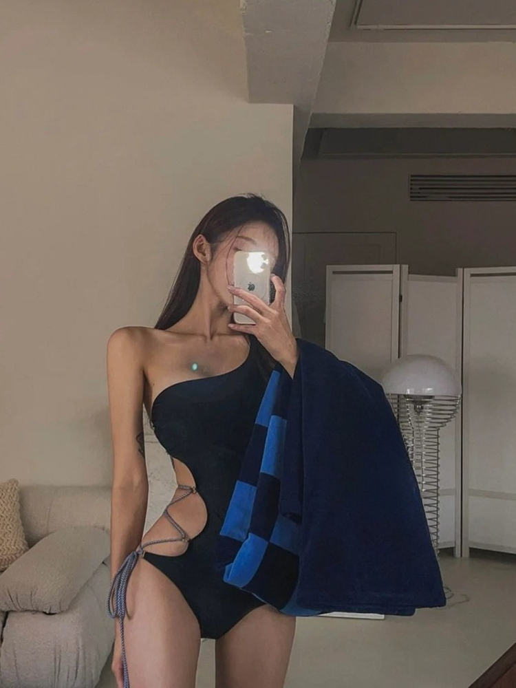 Traje de Baño Entero Negro con - Swimsuit One Piece reseña y precio