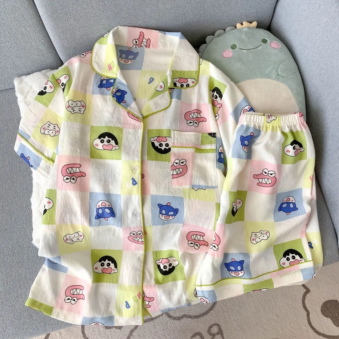 Pijamas Kawaii Crayon Shin-Cha - Summer Away Clothing reseña y precio