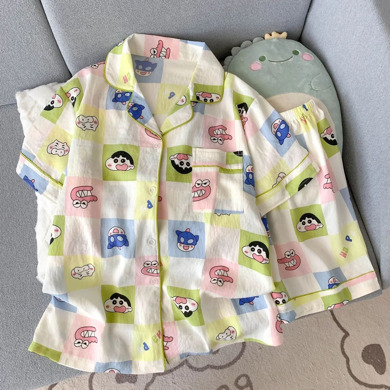 Pijamas Kawaii Crayon Shin-Cha - Summer Away Clothing reseña y precio