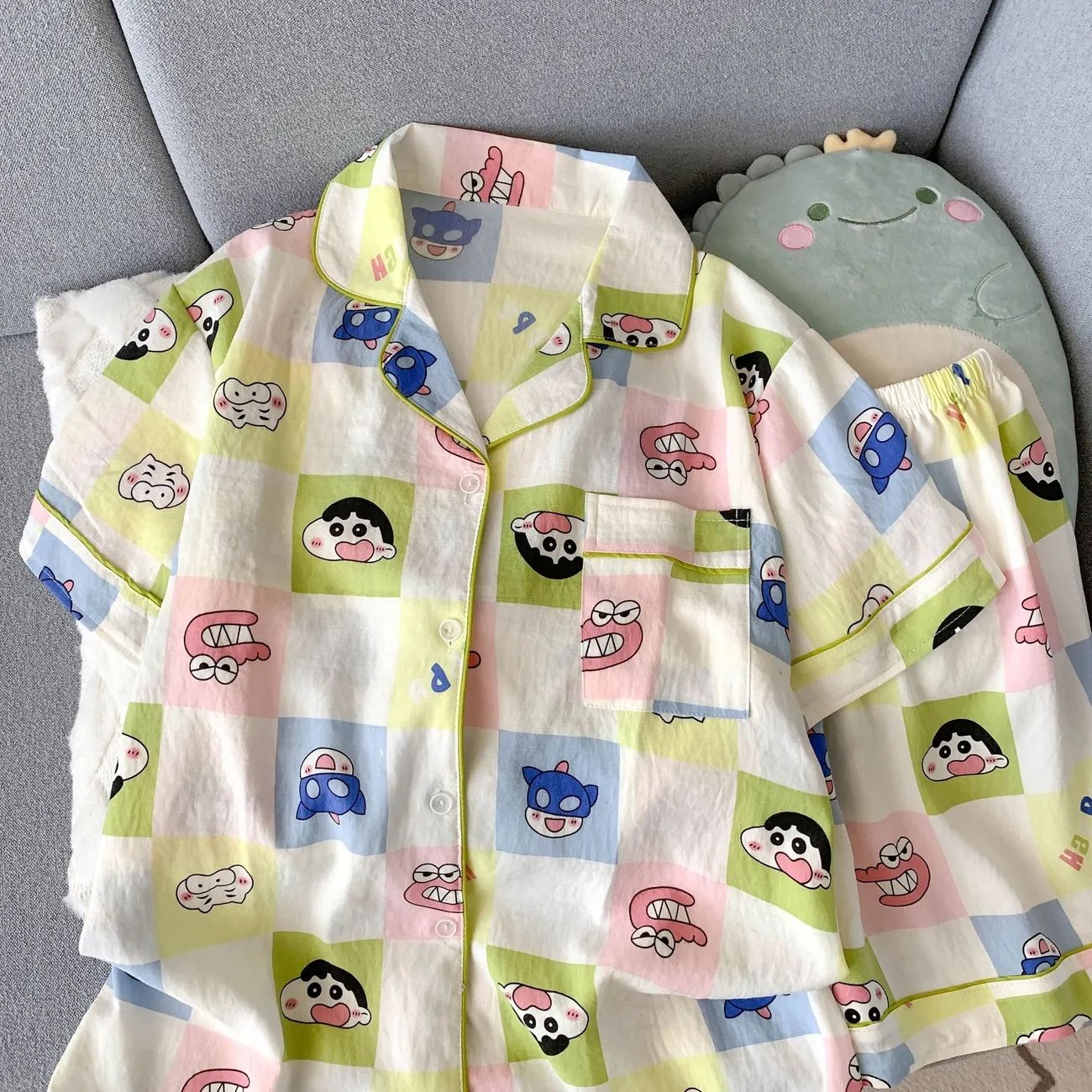 Pijamas Kawaii Crayon Shin-Cha - Summer Away Clothing reseña y precio
